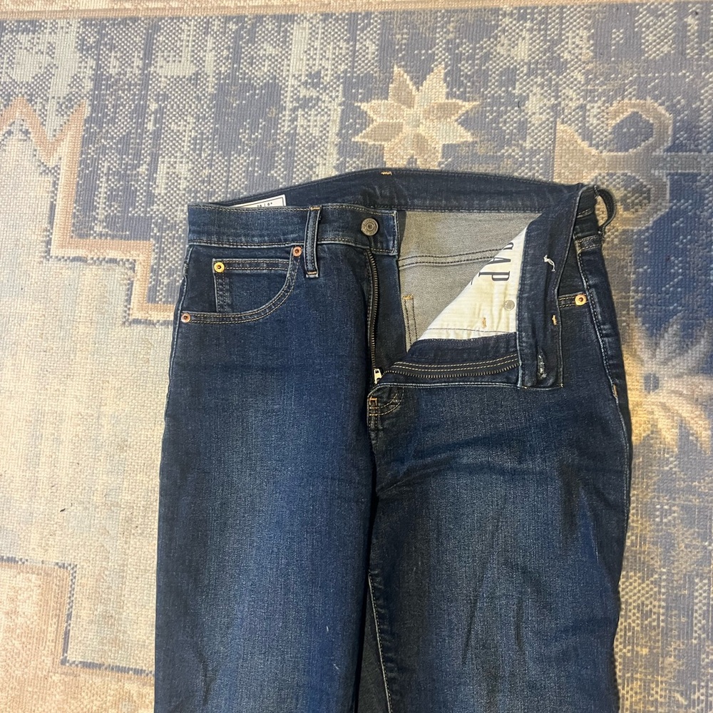 Gap Kick Fit High Rise